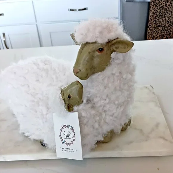 NEW! BOHO FARMHOUSE RESIN & FAUX FUR LARGE LAMB EWE DECOR - Picture 3 of 6